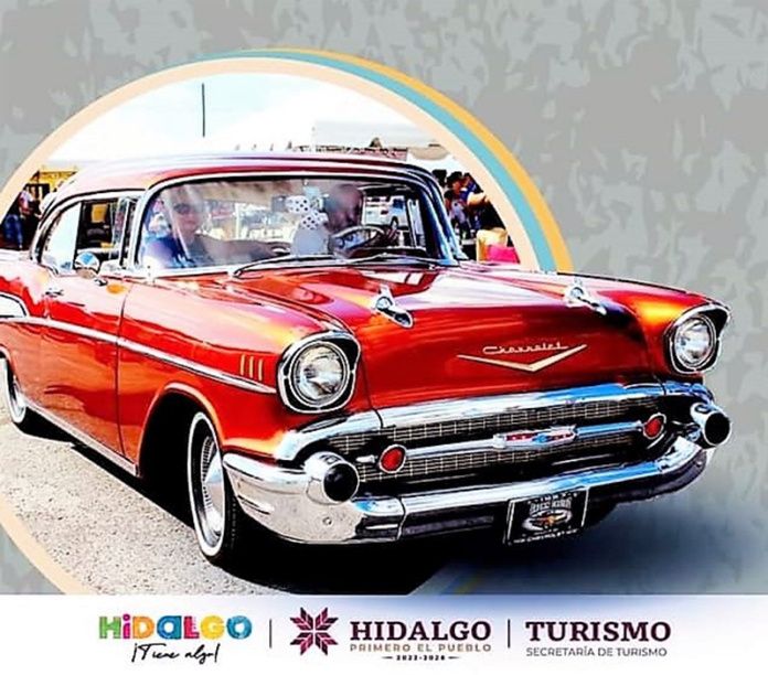  Invitan a exhibición de autos clásico, en San Pedro Huaquilpan